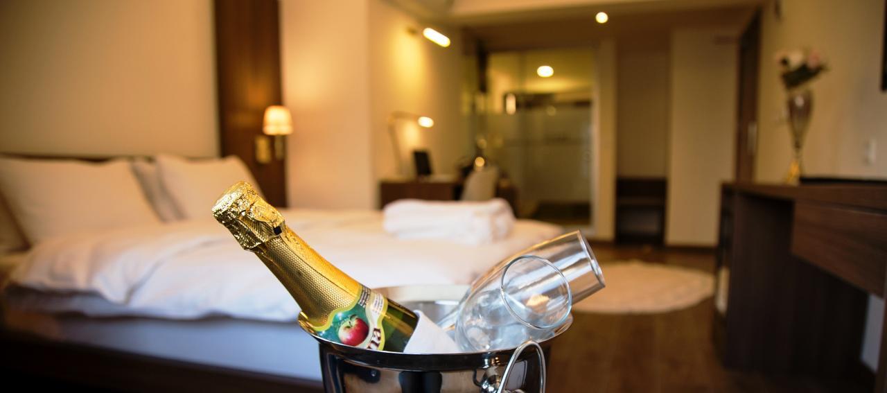 Tn&Co Exclusive Cip Suites And Primeclass Rooms (Adults Only) Μούγκλα Εξωτερικό φωτογραφία